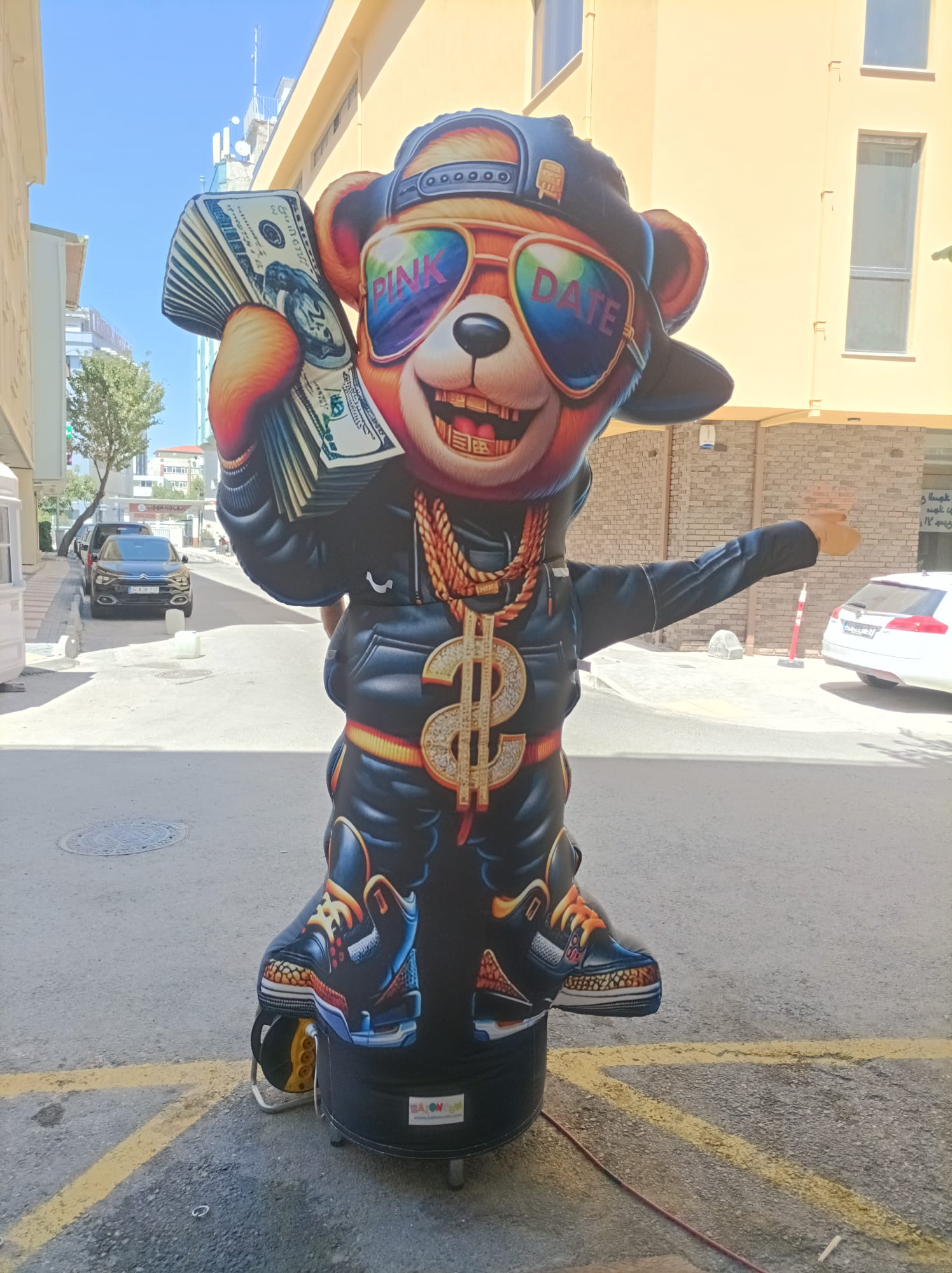 Gel Gel Balon Ayı Figür Tanıtım